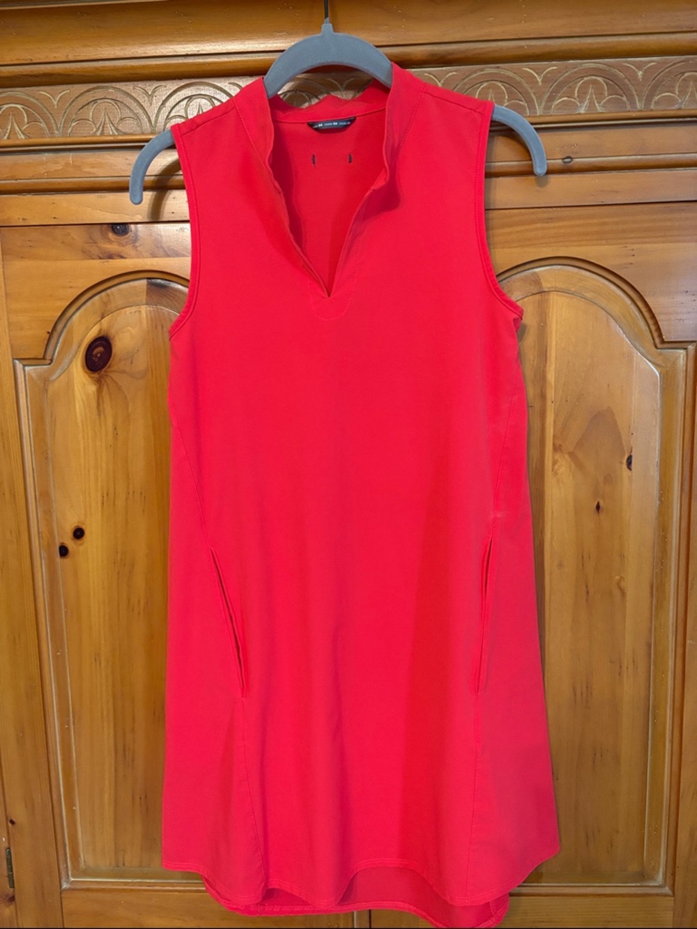 Oiselle Pink/Red Sleeveless Shift Dress